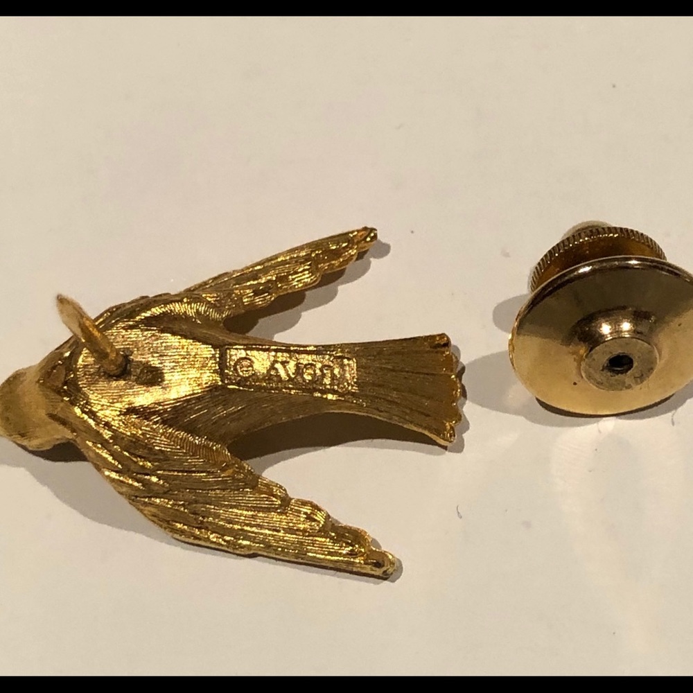 Vintage Avon Pin